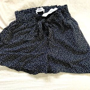 Polka dot paper bag shorts